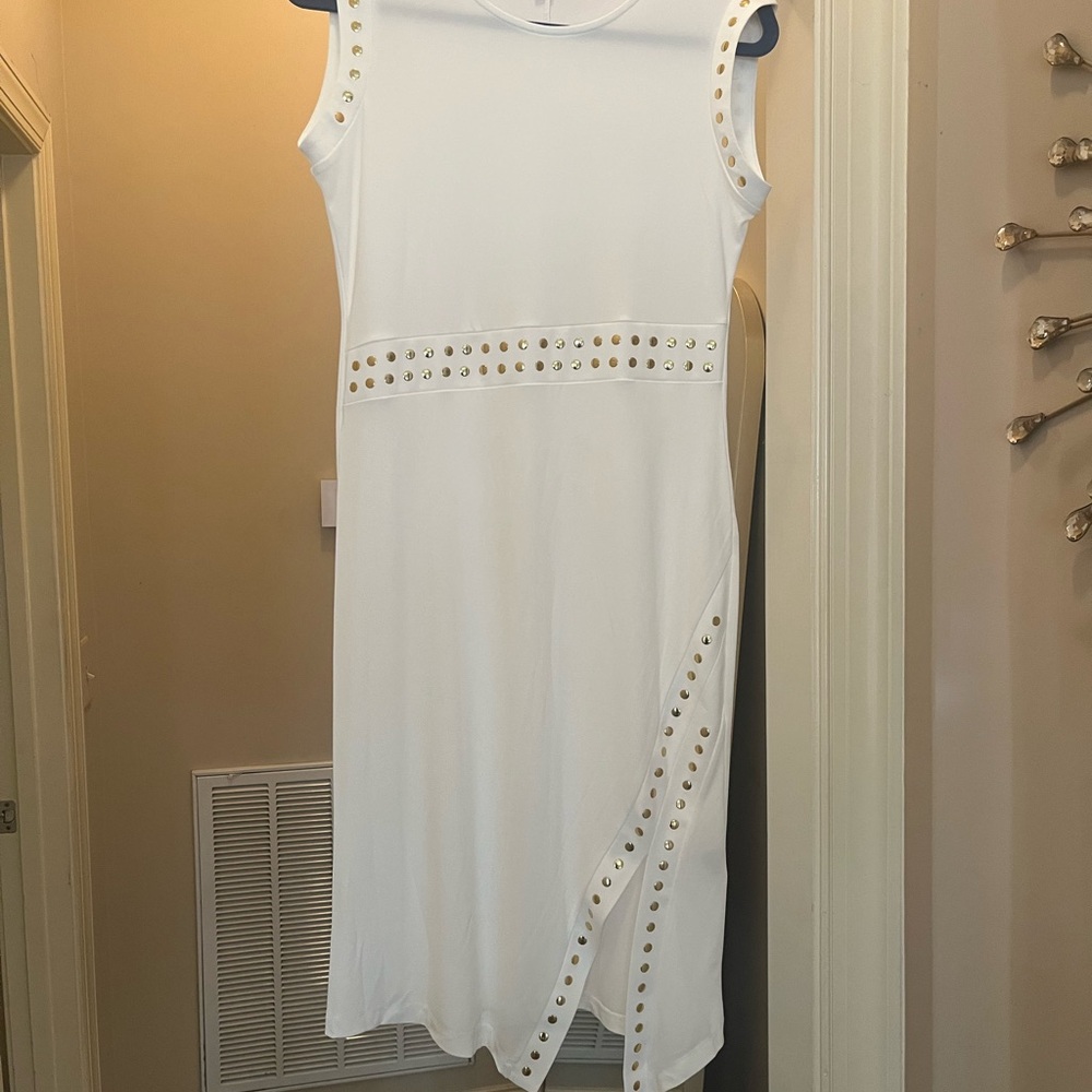 Elegant White Dress with Gold Accents